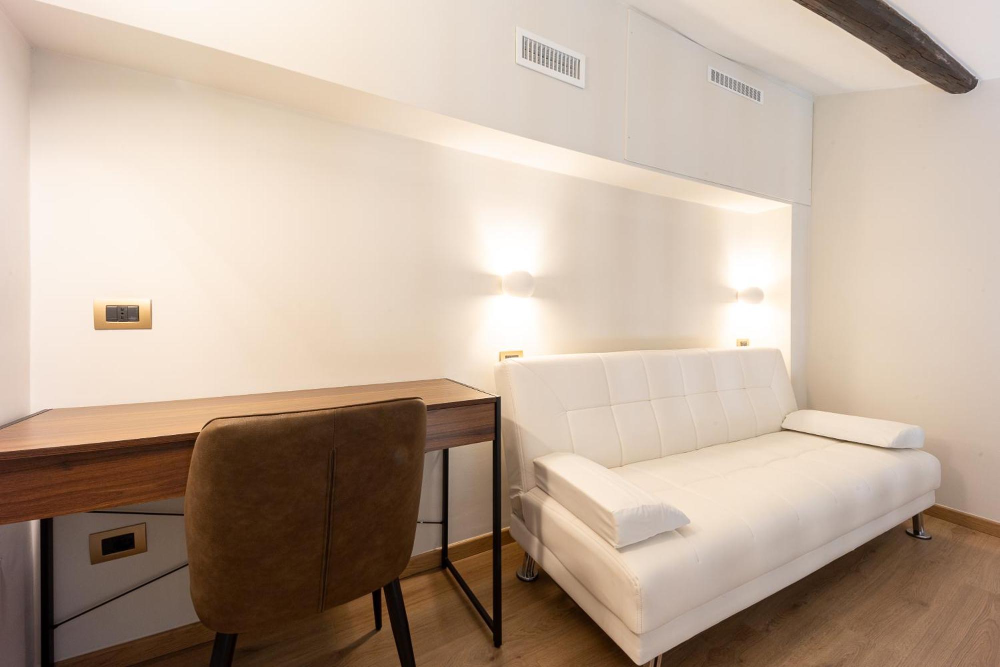 Dimora Cardinal Moroni Hotel Рим Екстериор снимка