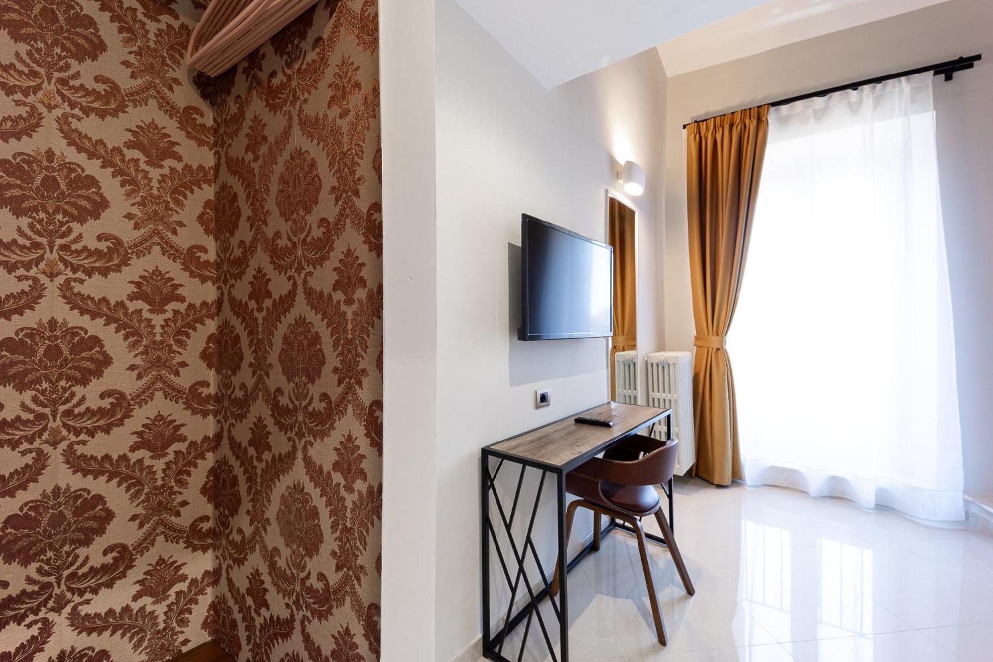 Dimora Cardinal Moroni Hotel Рим Екстериор снимка